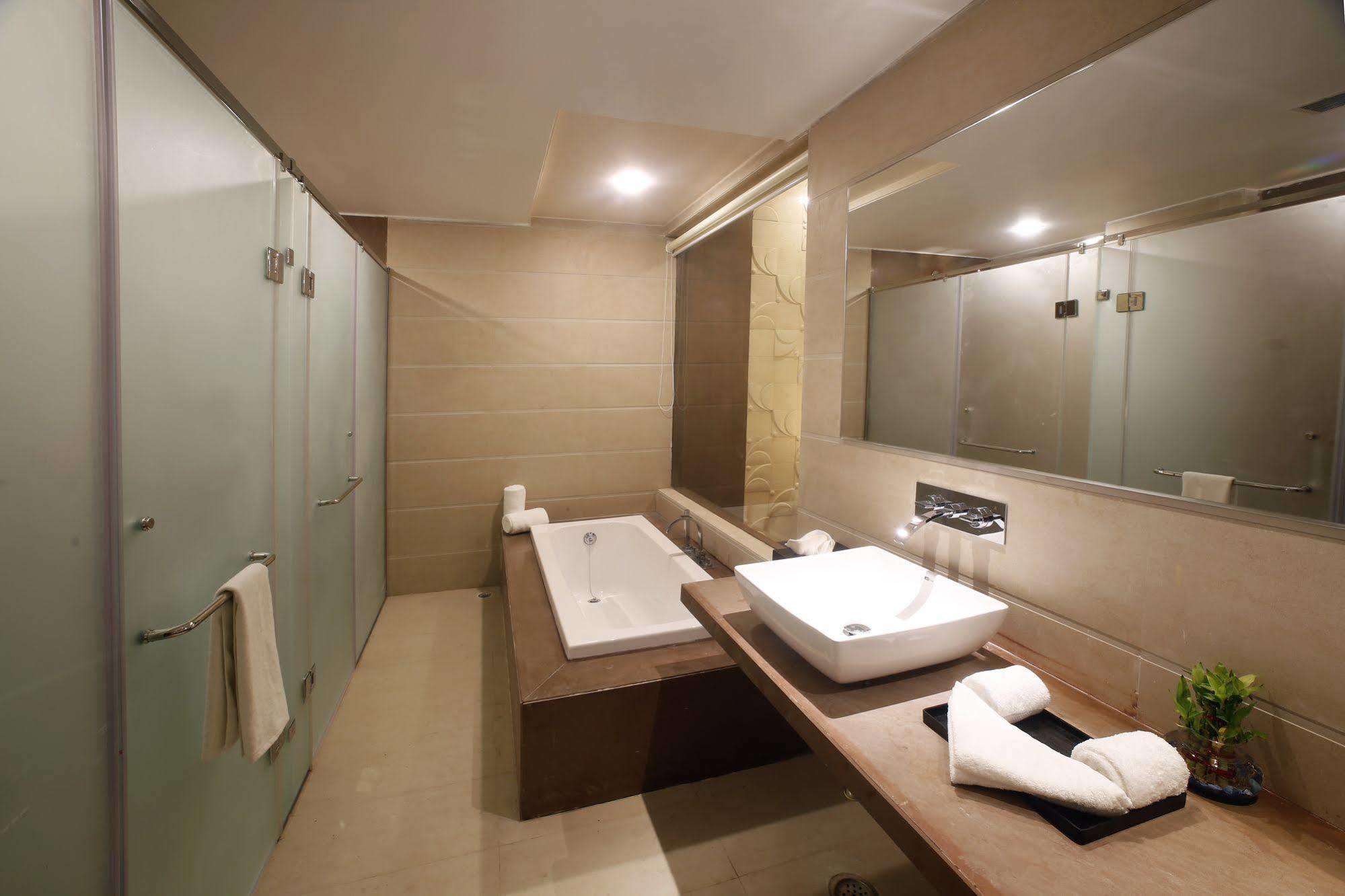 Grand Xenia Otel Ajmer Dış mekan fotoğraf