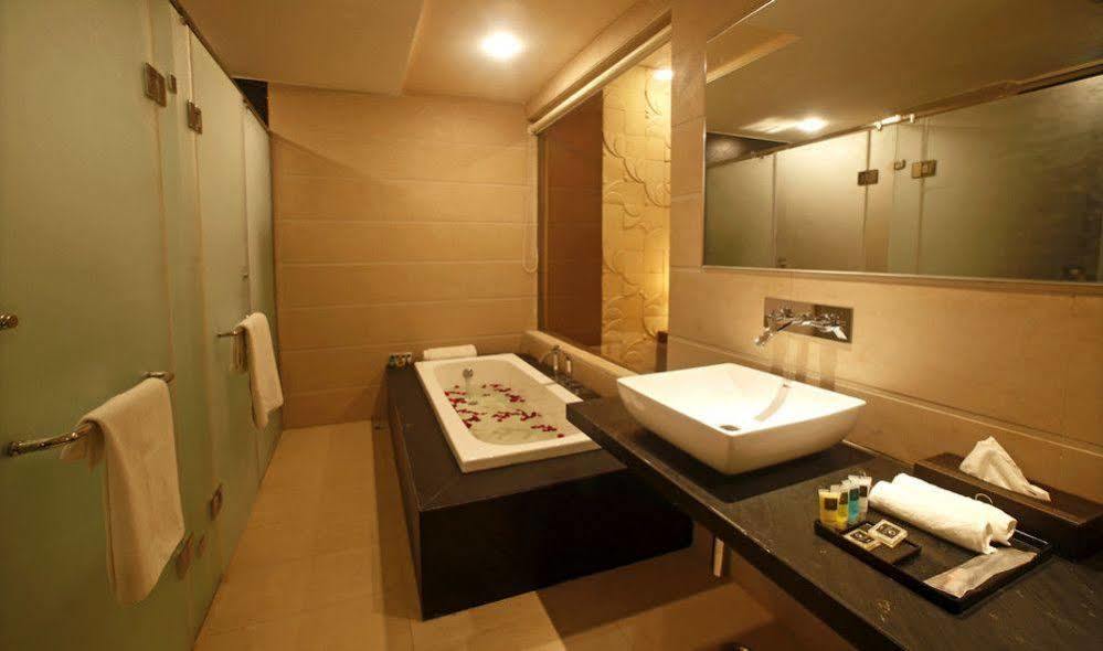 Grand Xenia Otel Ajmer Dış mekan fotoğraf